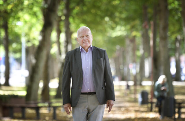 Sune Carlsson fyller 70 år: Han sjunger i kör och matar surdegsroten