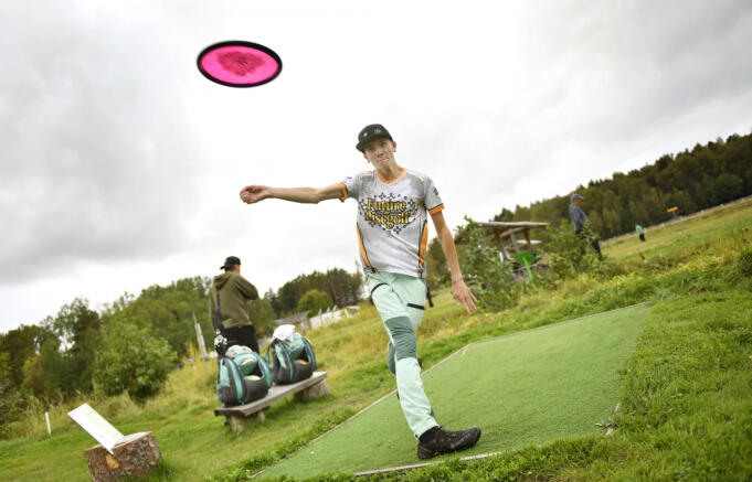 Discgolfarnas dubbel-ÅM avgjordes på dubbla banor