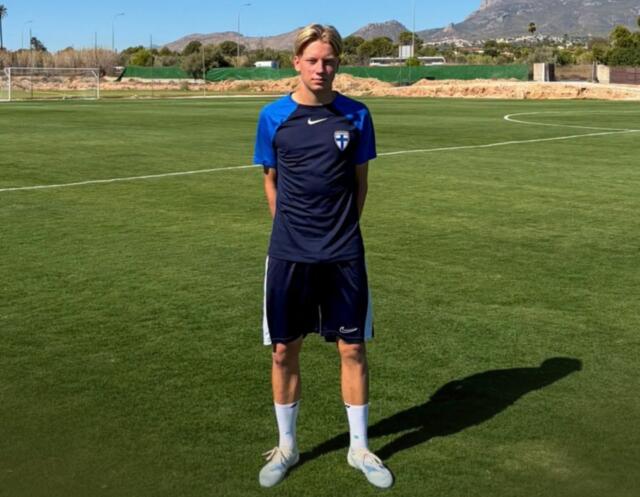 Arvid Bergvik från start mot Sveriges U19