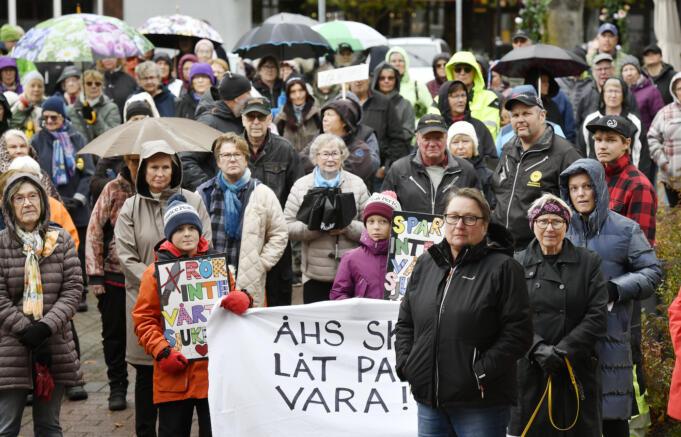 Demonstrationen blir av trots paus av palliativ flytt