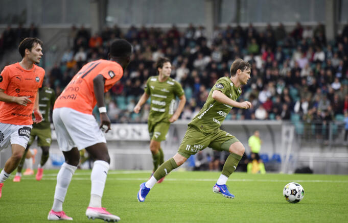 Den stora spelarflykten har inletts – totalt 13 IFK-spelare tackar för sig