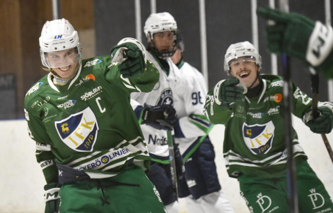 Seger i premiären för IFK-hockey